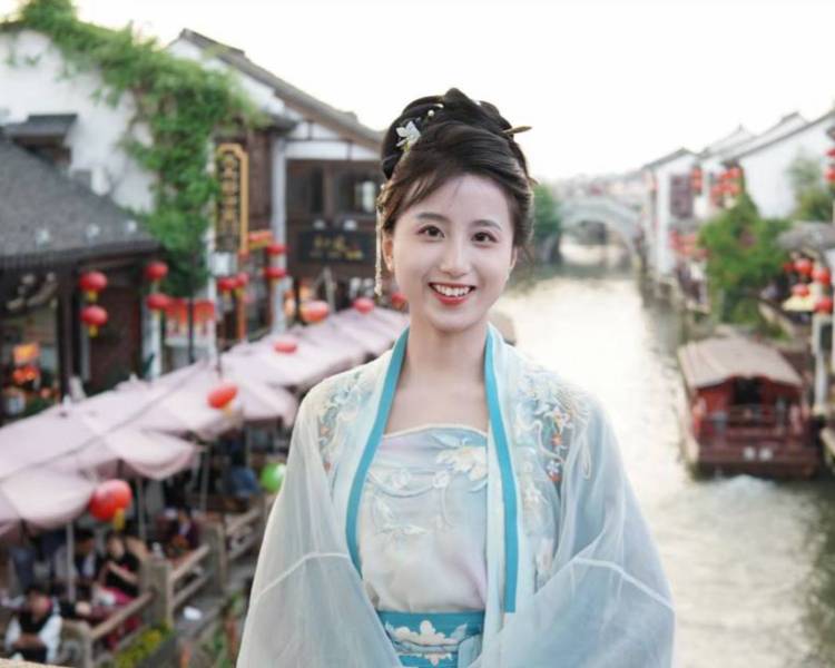 艺人背景图