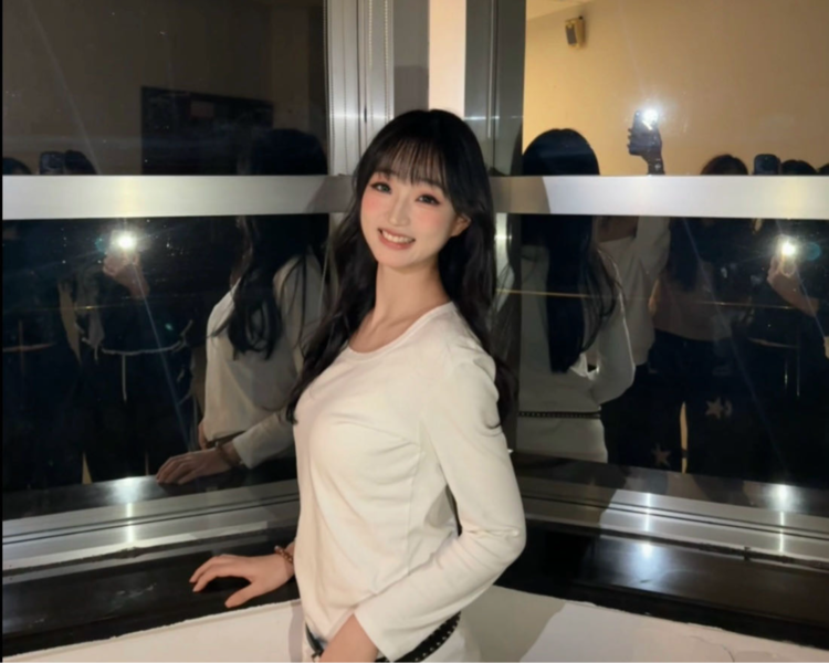 艺人背景图
