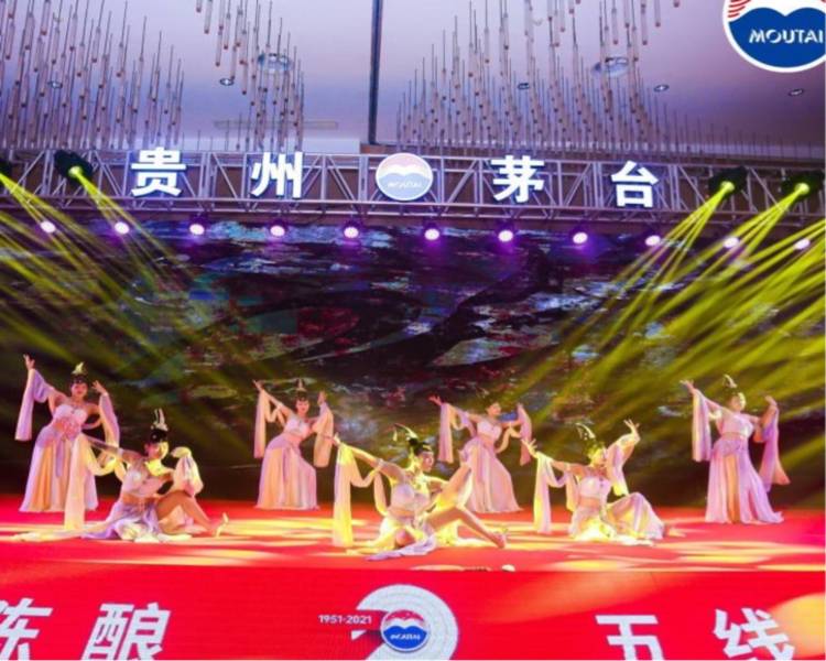 艺人背景图