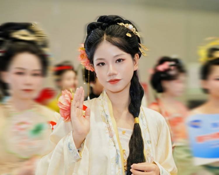 艺人背景图