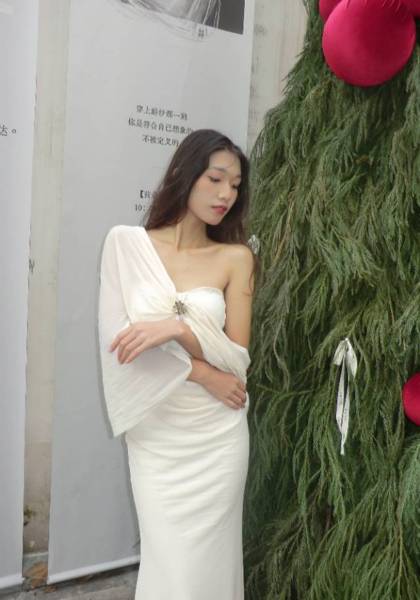 推荐艺人