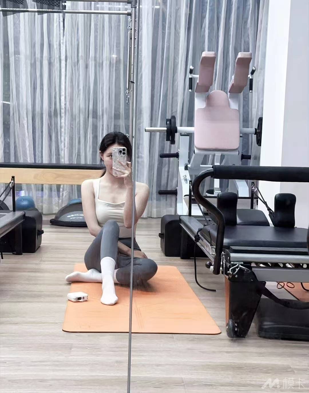 通告图片