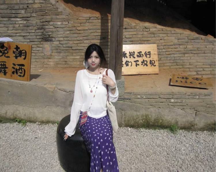 艺人背景图