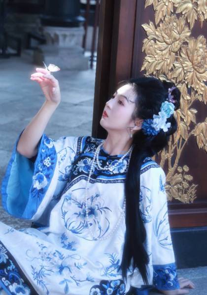推荐艺人