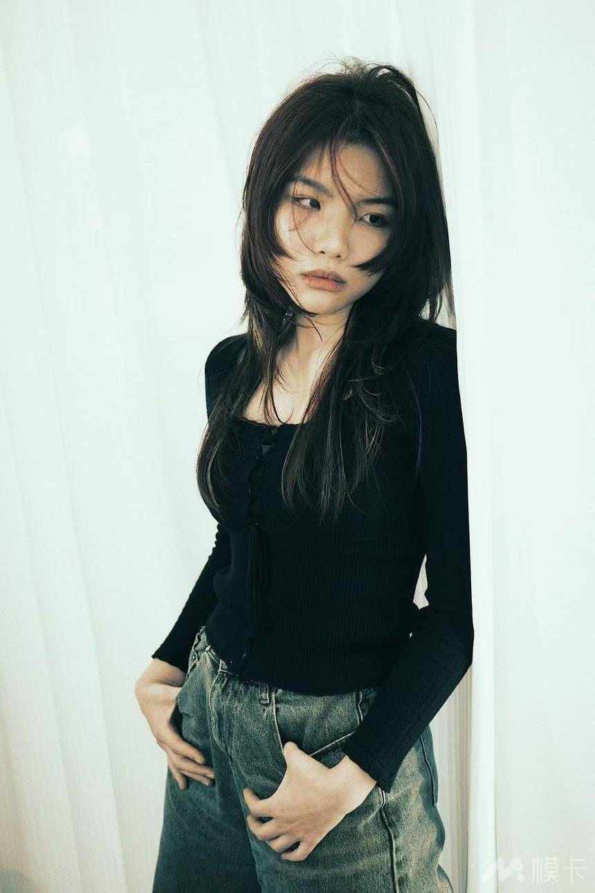 通告图片