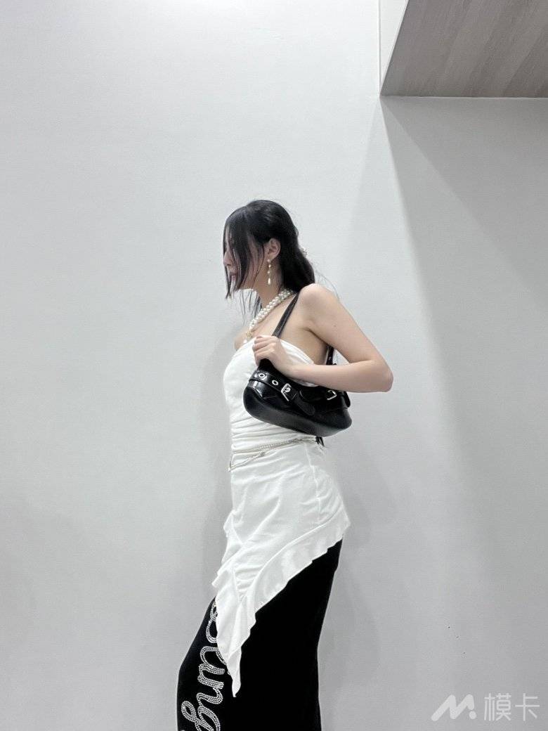 作品图片