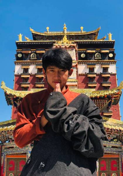 推荐艺人