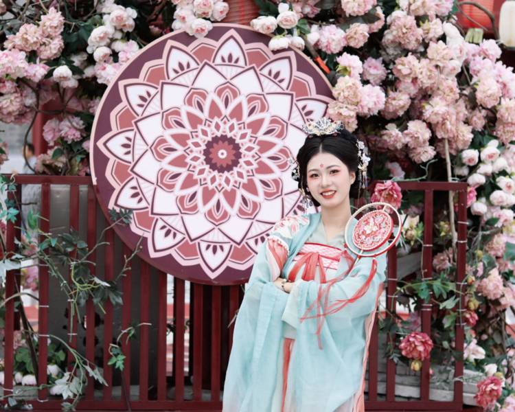 艺人背景图