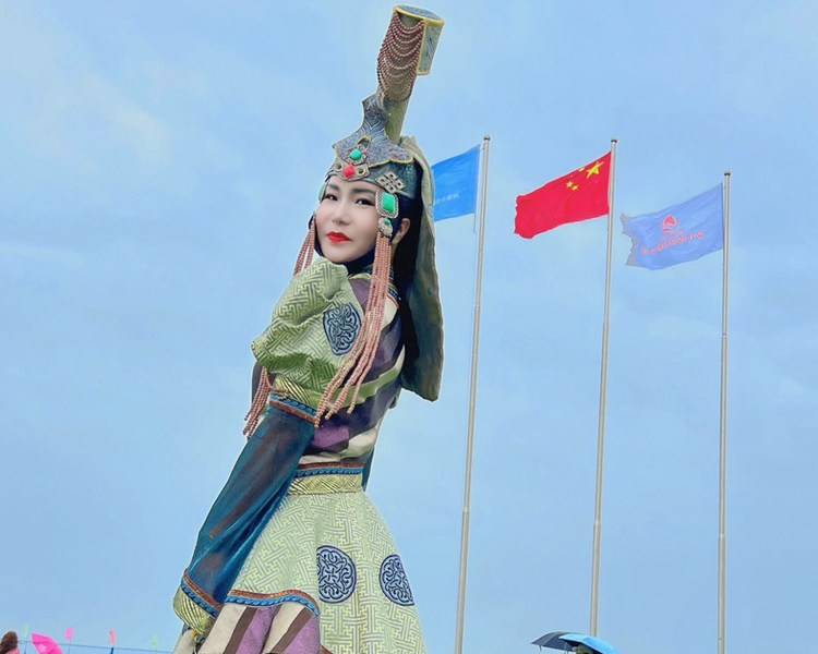 艺人背景图