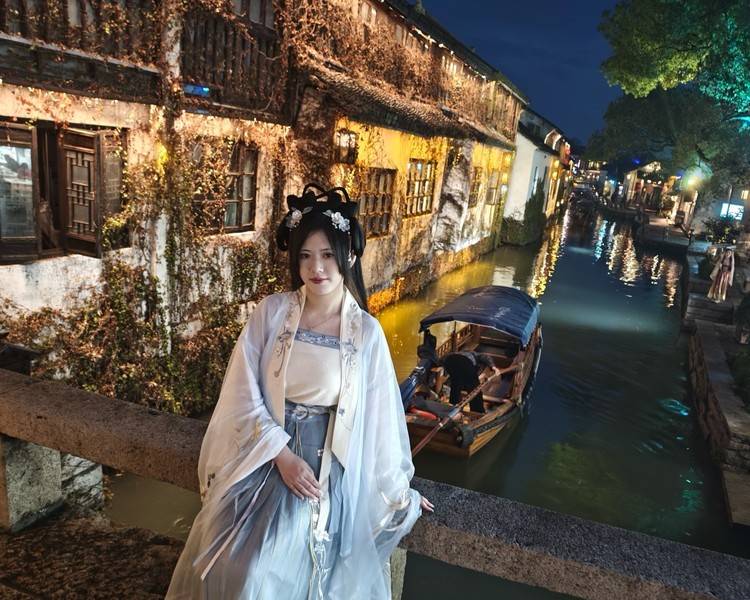 艺人背景图