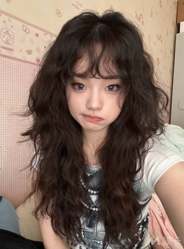 通告图片