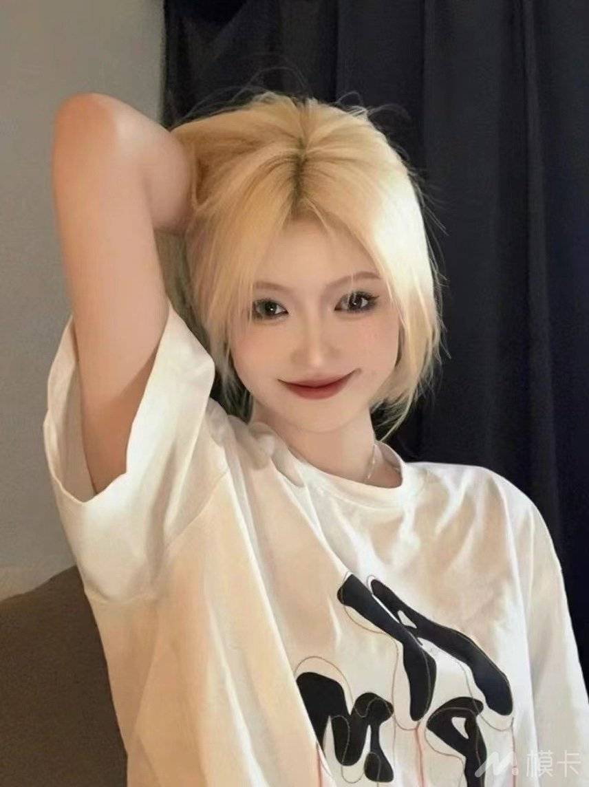 通告图片