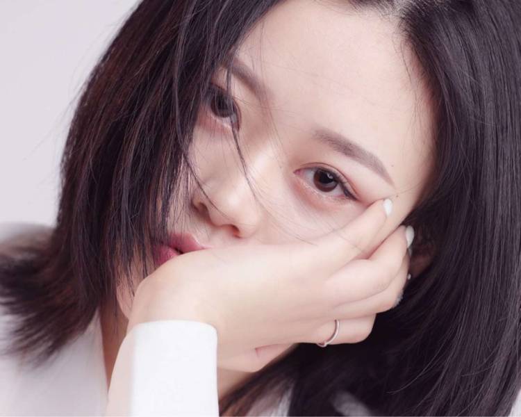 艺人背景图