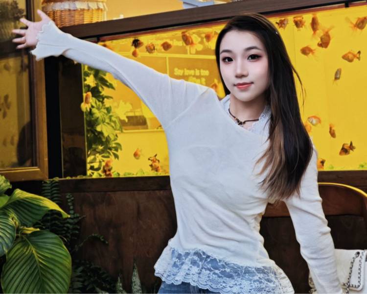 艺人背景图