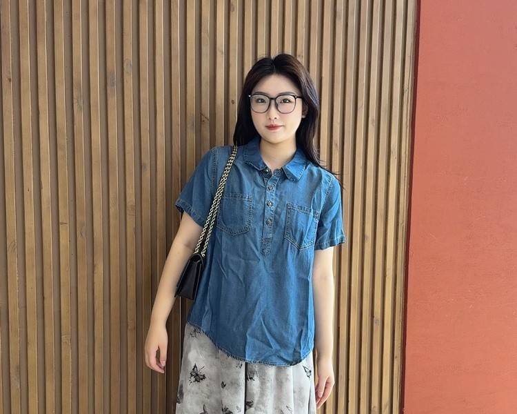 艺人背景图