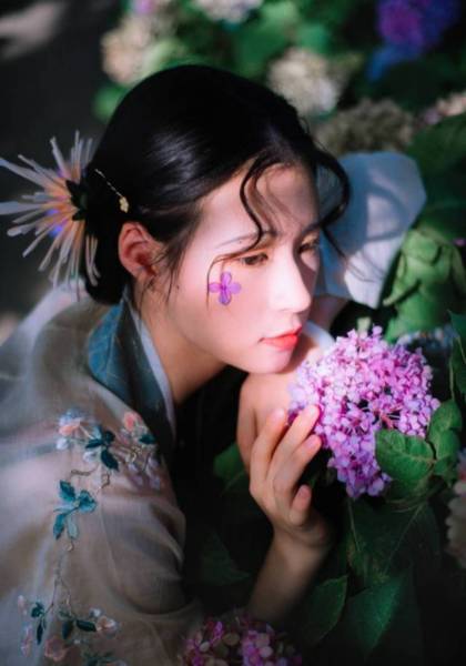推荐艺人