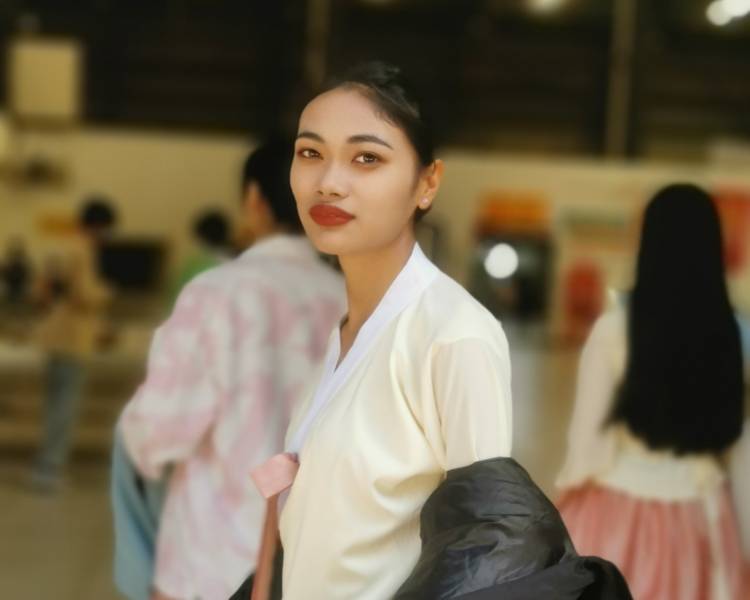 艺人背景图