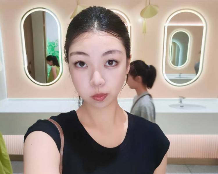艺人背景图