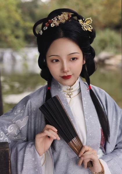 推荐艺人