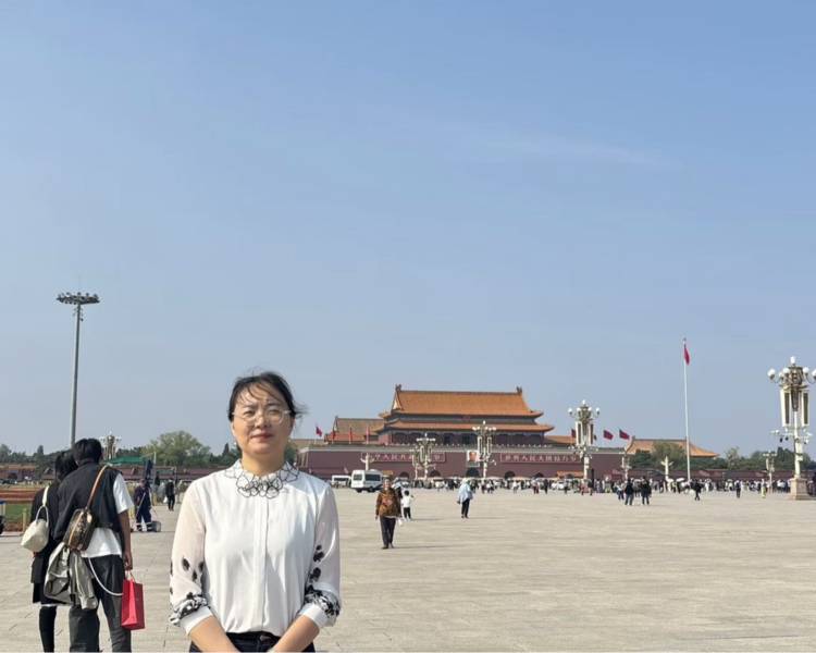 艺人背景图