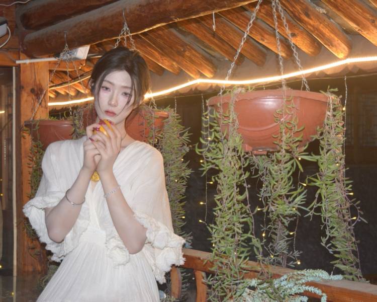 艺人背景图