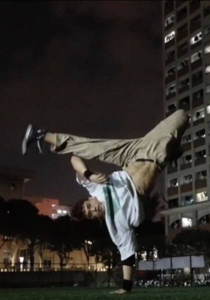 推荐艺人
