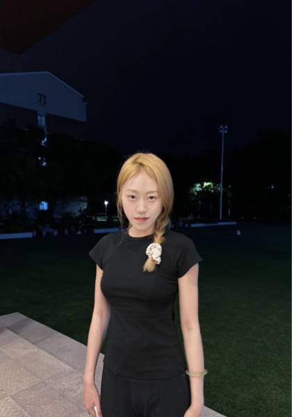 推荐艺人
