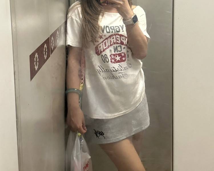 艺人背景图