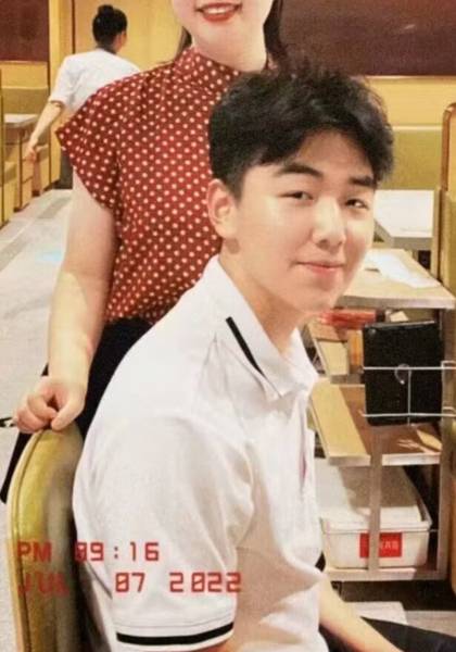 推荐艺人