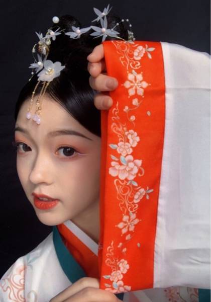 推荐艺人
