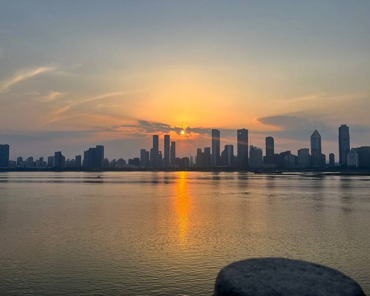 艺人背景图