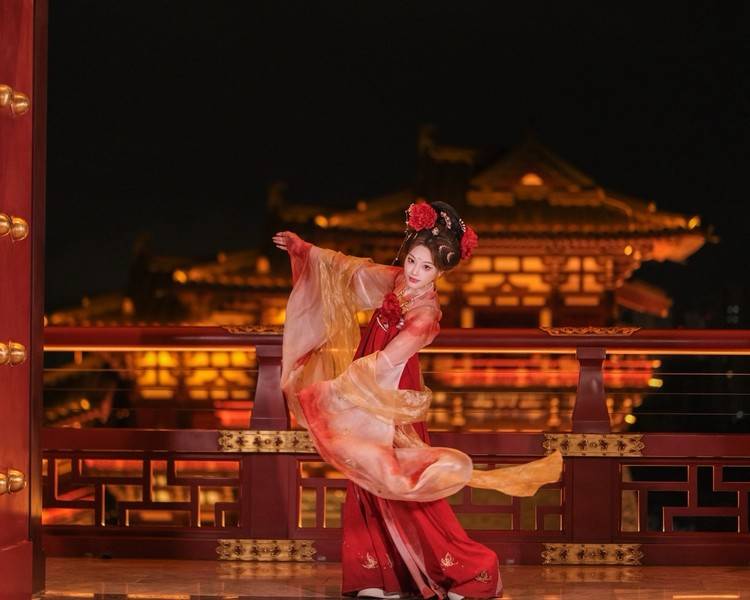 艺人背景图