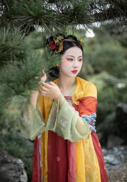 推荐艺人