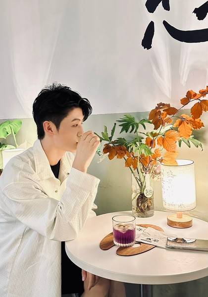 推荐艺人