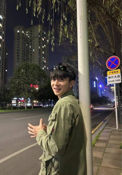 推荐艺人