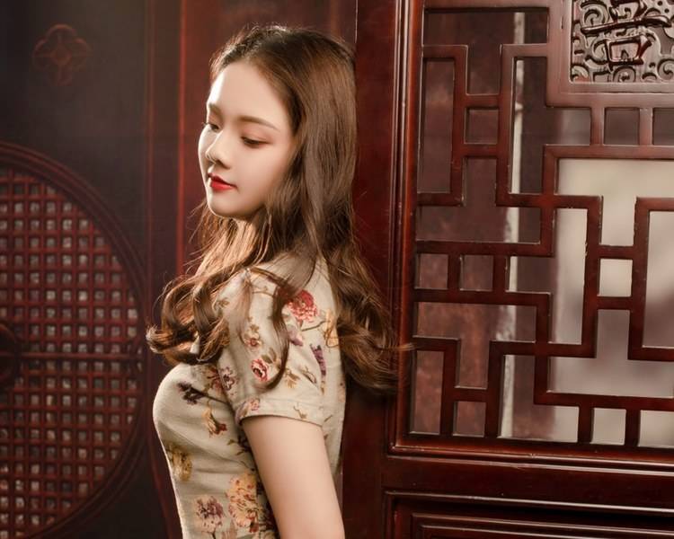 艺人背景图