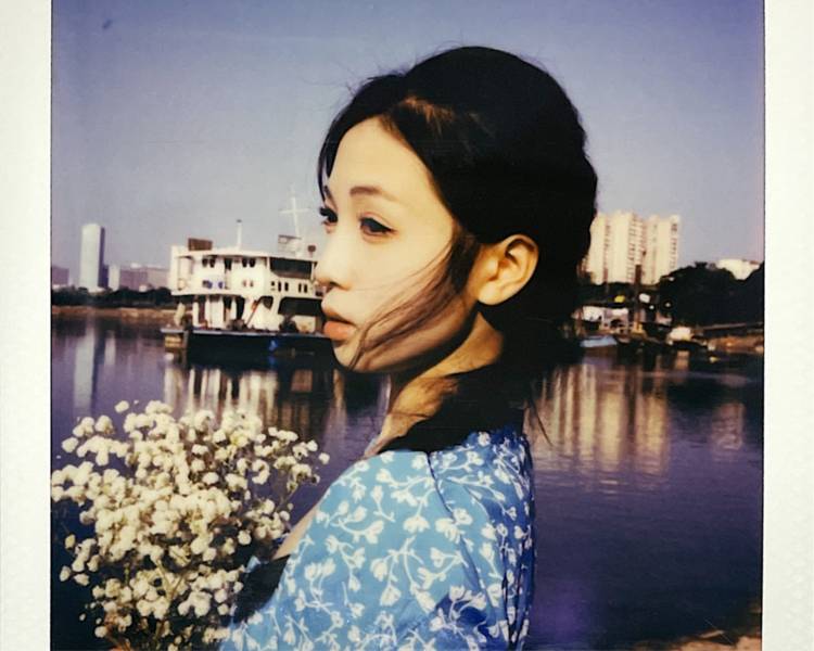 艺人背景图