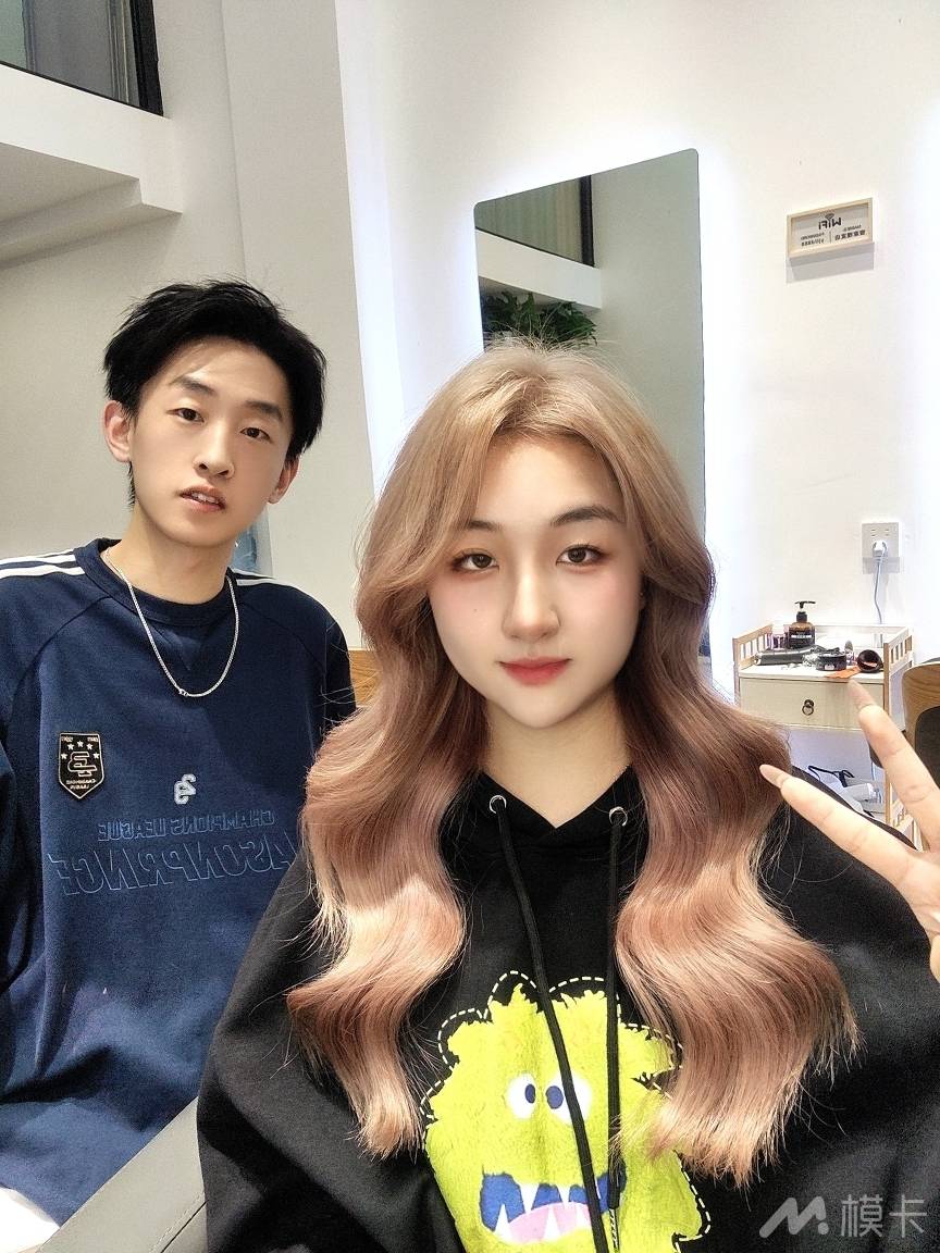 通告图片