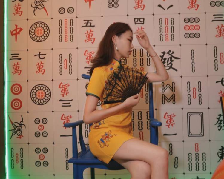 艺人背景图