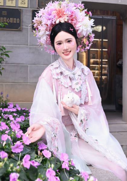 推荐艺人