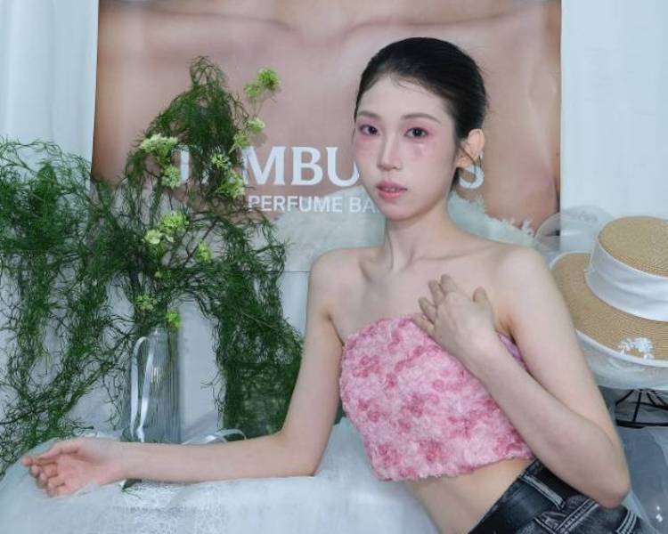 艺人背景图