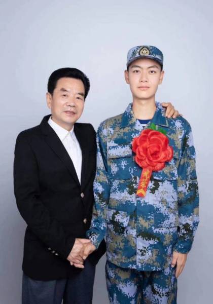 推荐艺人
