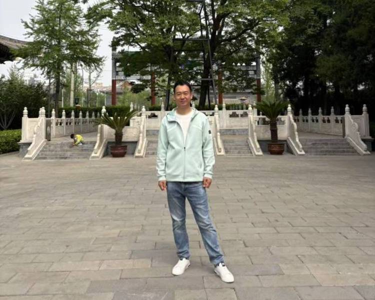 艺人背景图
