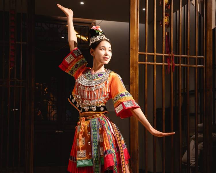 艺人背景图