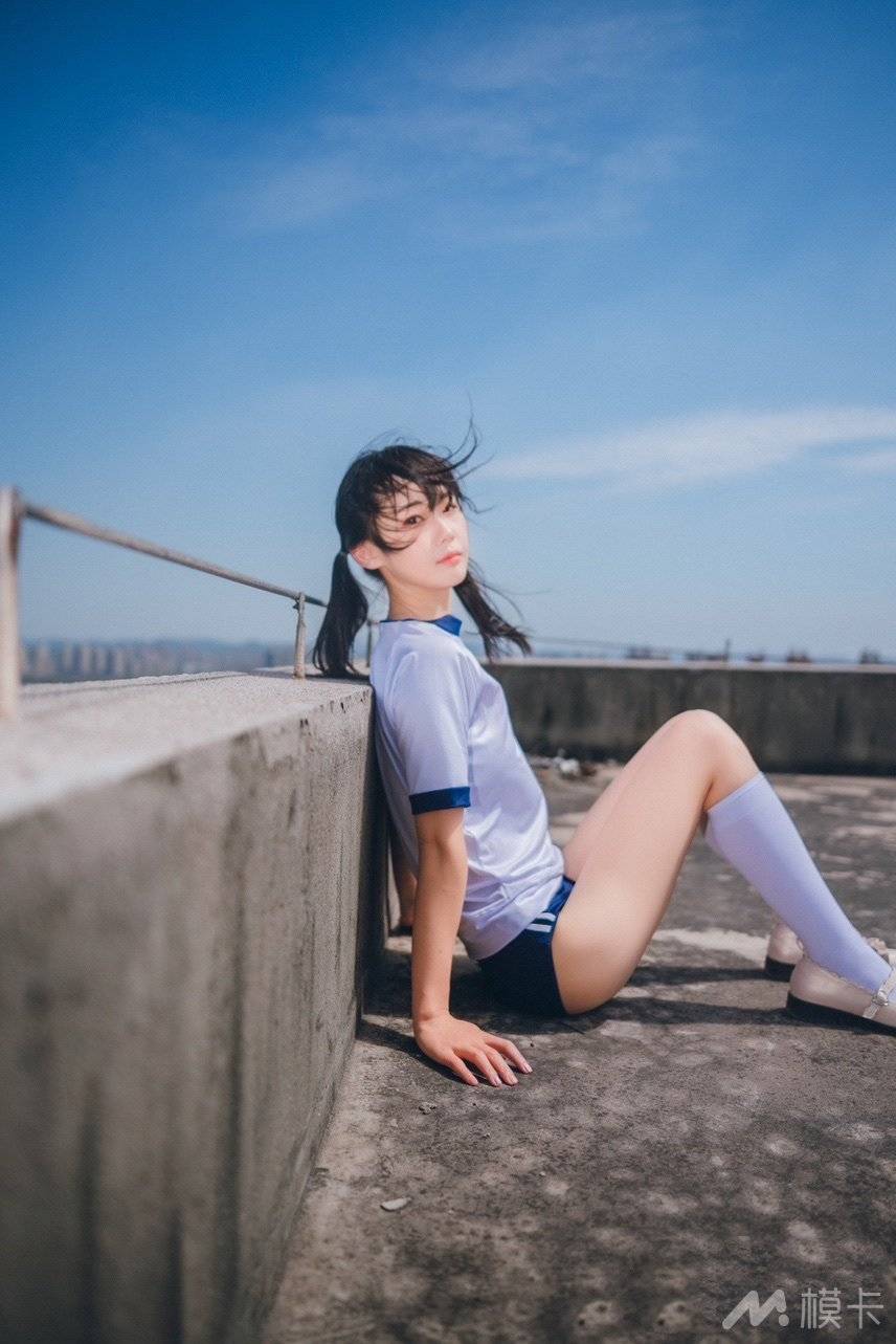 通告图片
