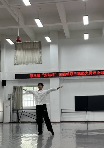 推荐艺人