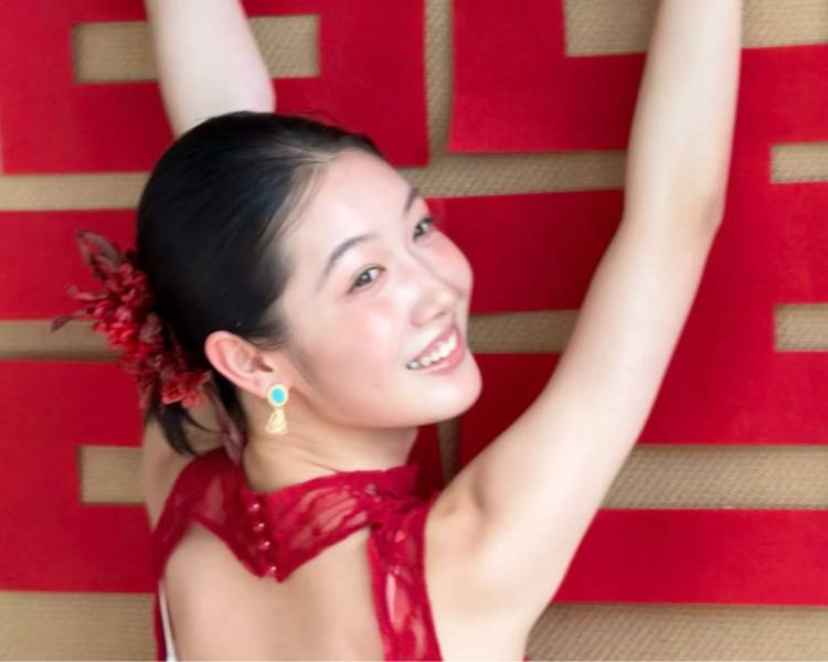 艺人背景图