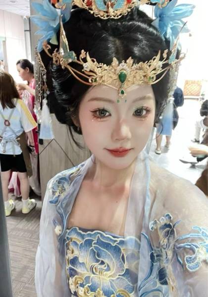 推荐艺人