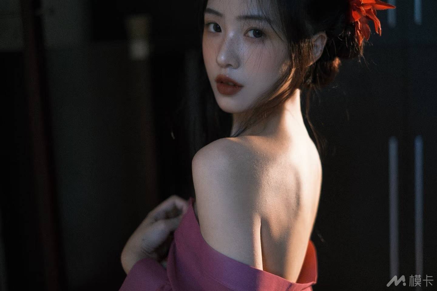 通告图片