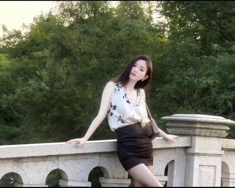 艺人背景图